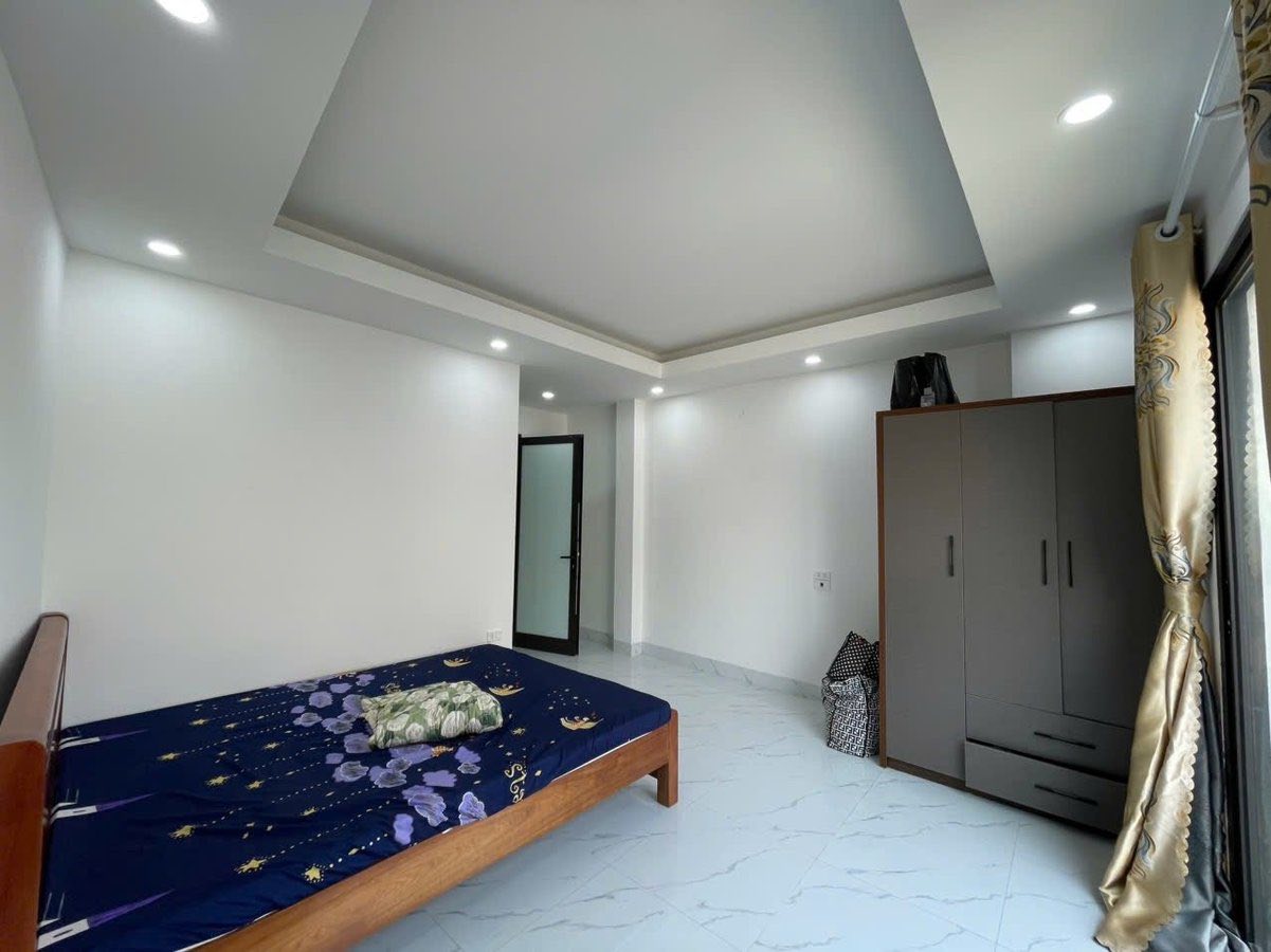 TÀI CHÍNH NHỈNH 7 TỶ NHÀ CÓ THANG MÁY 5 TẦNG, HÀNG XÓM VINHOMES RIVERSIDE 15983996