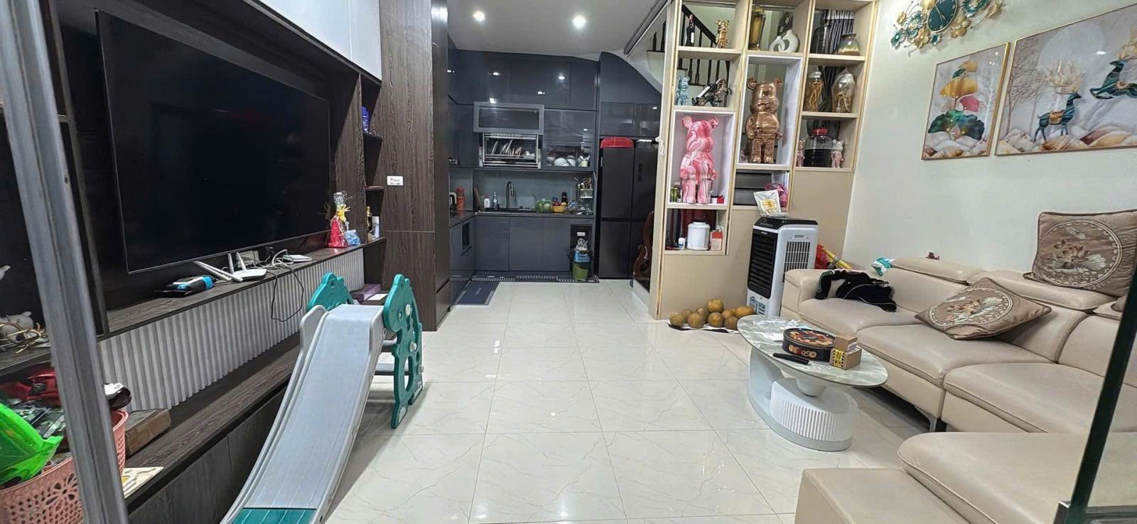 NHÀ ĐẸP PHƯƠNG CANH ( NAM TỪ LIÊM)– DT 36m2 GẦN Ô TÔ – NỘI THẤT XỊN – Ở NGAY  NHỈNH 8 TỶ 15984013