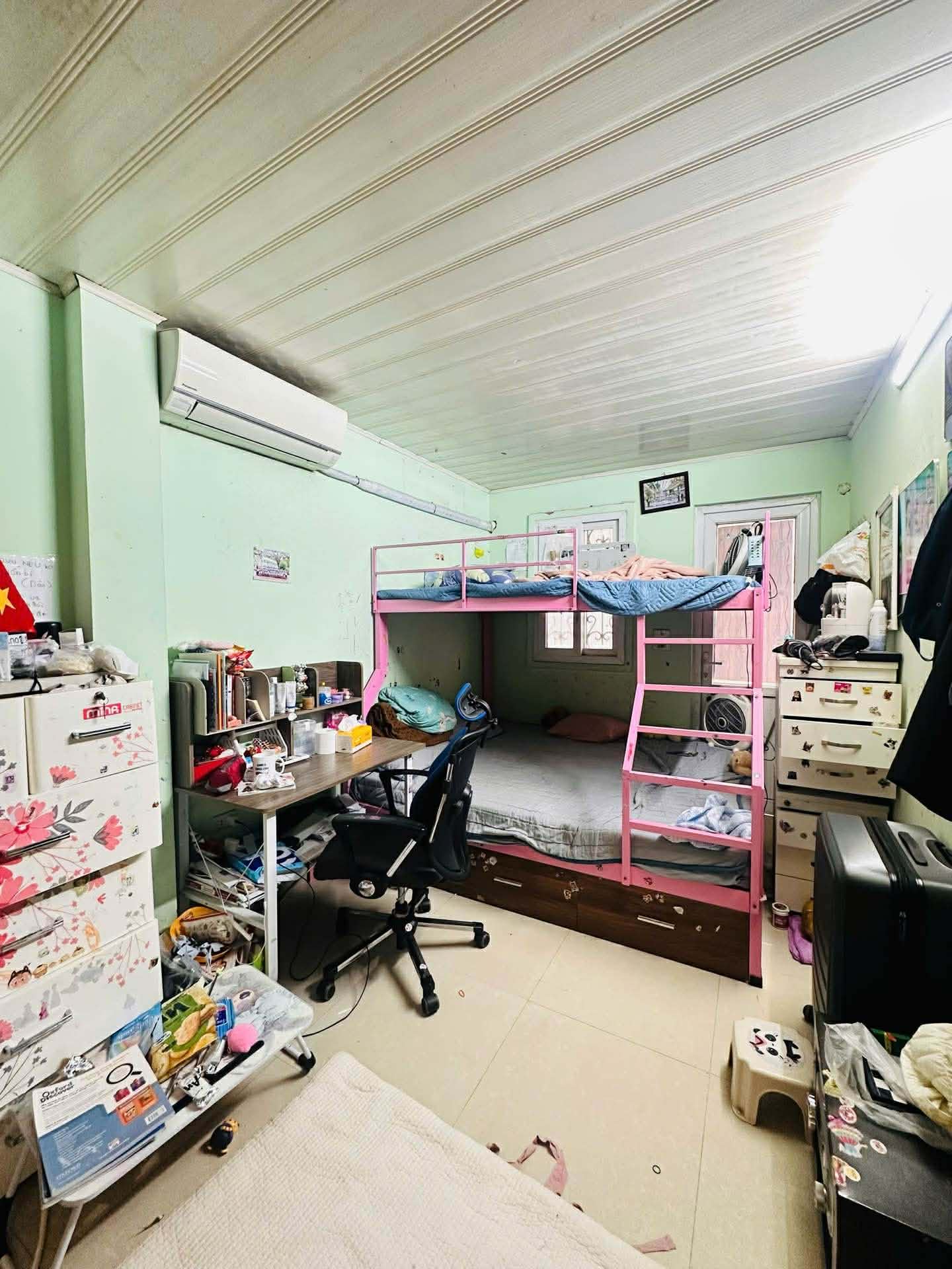 BÁN GẤP NHÀ ĐẸP ĐƯỜNG PHẠM VĂN ĐỒNG SIÊU HIẾM, DIỆN TÍCH 39.2M GIÁ 6.8 Tỷ 15984036