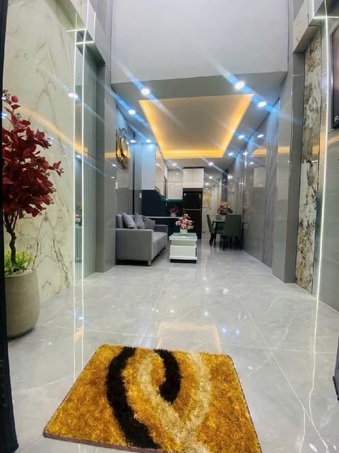 BÁN NHÀ ĐƯỜNG CÁCH MẠNG THÁNG 8,QUÂN 10,GIÁ 12 TỶ 15984083