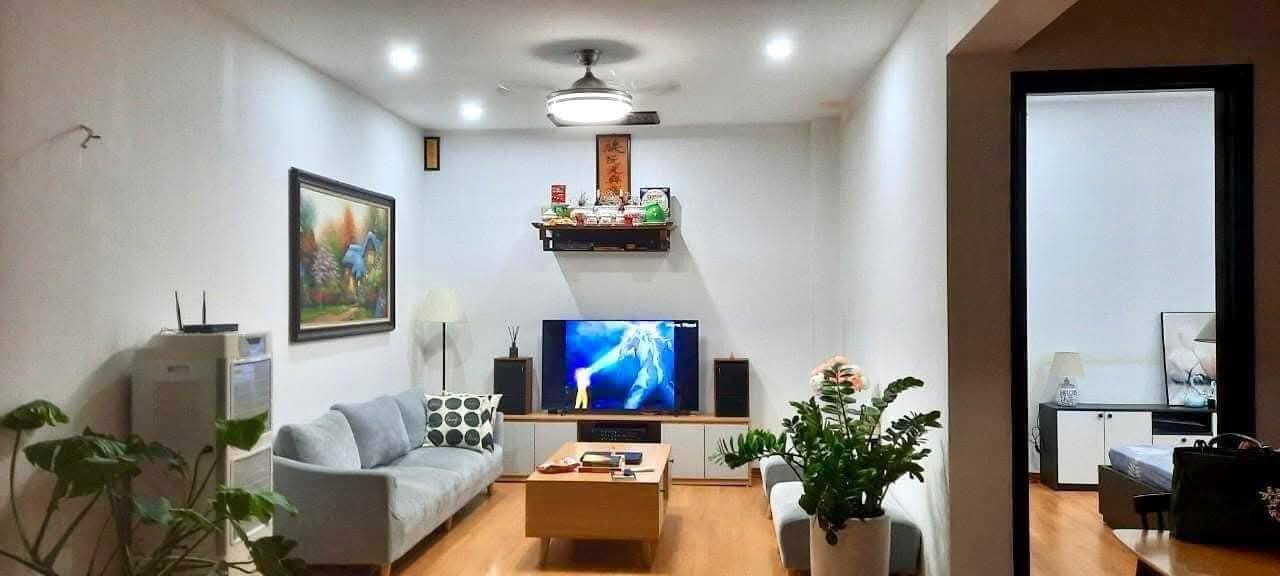 Chính chủ cho thuê căn hộ CT10 - 12a03 Việt Hưng  15984089