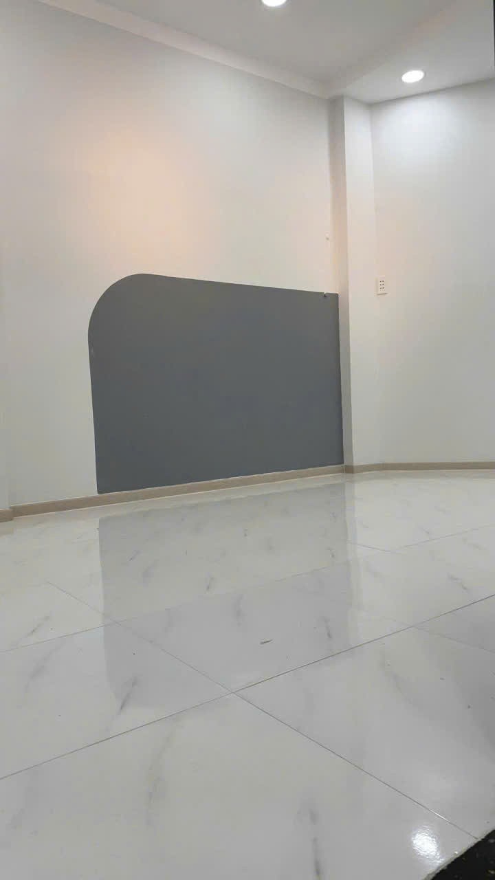 NHÀ ĐẸP - GIÁ TỐT - CHÍNH CHỦ Cần Bán Nhà Vị Trí Đẹp Tại HẺM HƯNG PHÚ, P. 10, Q. 8 (CŨ) 15984107