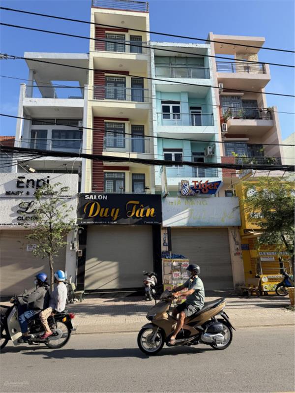 BÁN NHÀ MẶT TIỀN NGUYỄN VĂN KHỐI 4x20M2. ĐƯỜNG 20M. TIỆN KINH DOANH 15984138