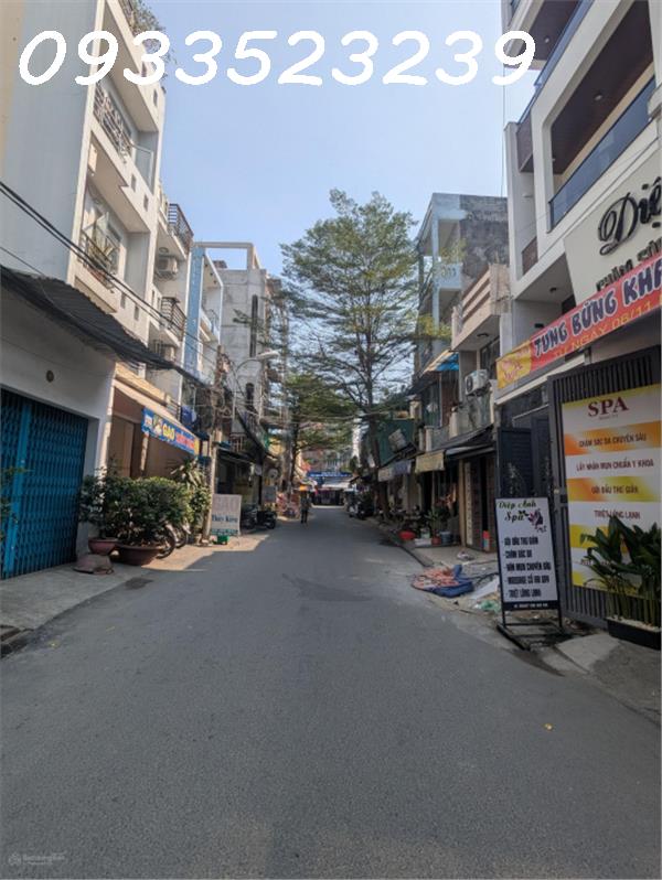 Căn nhà mặt tiền đường 8m KD buôn bán - DT 4m x 23m - 4 tầng - chỉ 9,8 tỷ - gần chợ Phạm Văn Bạch 15984180