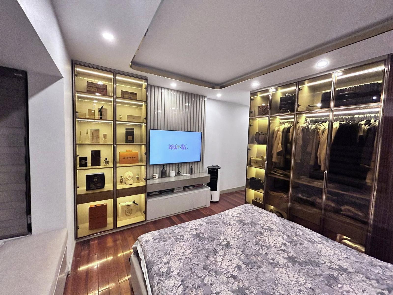 💥Nội thất tiền tỷ, Tòa E1 Chelsea Park Trần Kim Xuyến 98m2, tối ưu công năng, tiện ích Vip 15984186