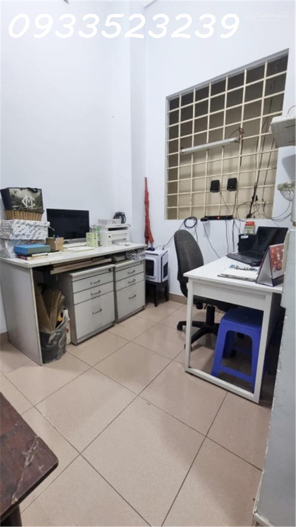 Giảm sâu - nhà 4 tầng 65.2m2 ngay chợ đêm Hạnh Thông Tây đường 8m, vỉa hè 4m kinh doanh chỉ 9,99 tỷ 15984197