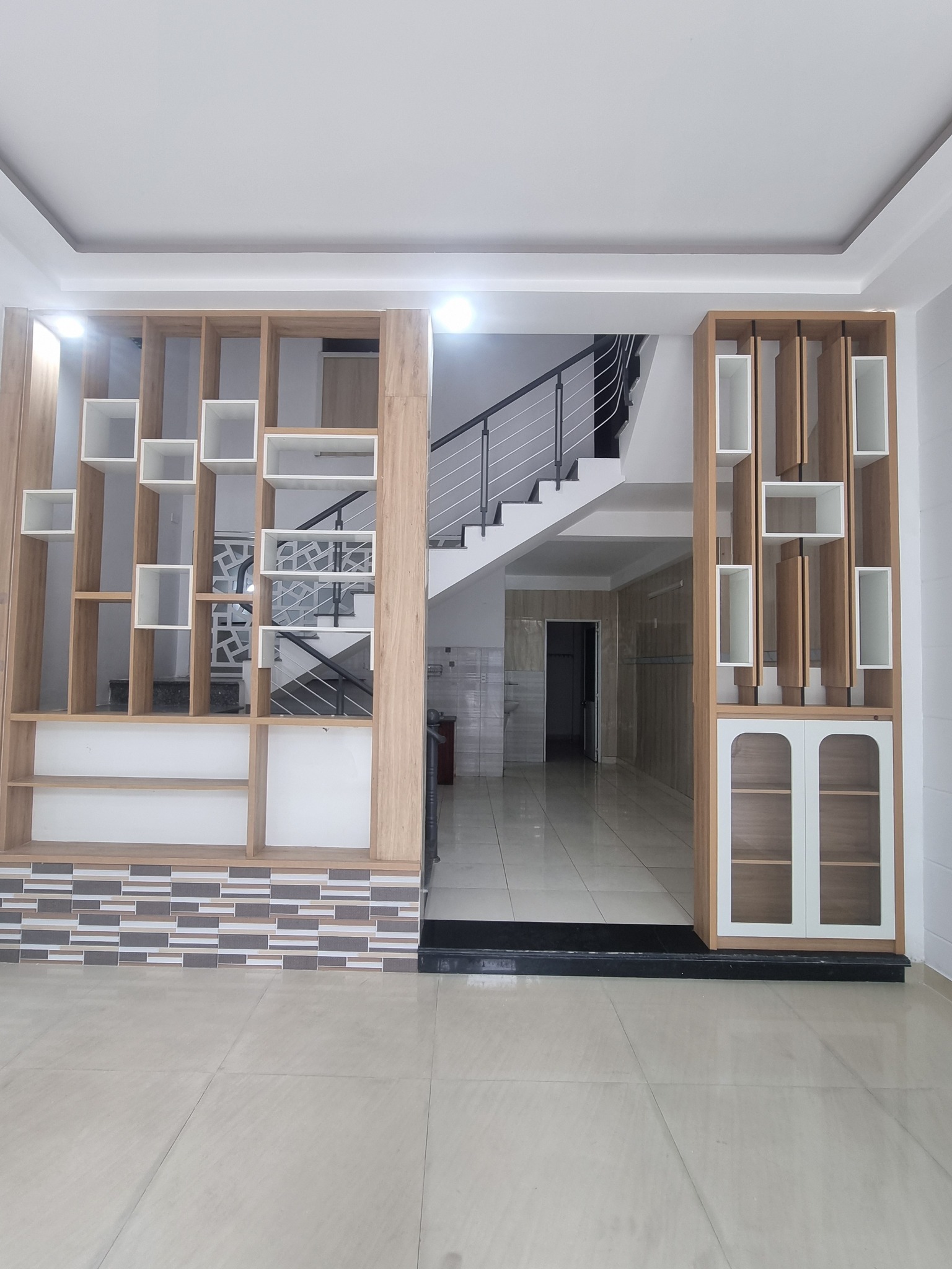 🔴BÁN NHÀ 2 TẦNG GẦN BIỂN - ĐƯỜNG HÒA MINH 14) 15984210