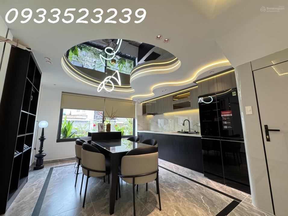 Bán Nhà ngang hiếm - đậu được 2 con xe hơi - 5 tầng lầu - khu phân lô đồng bộ - đón đầu kênh Tham 15984216