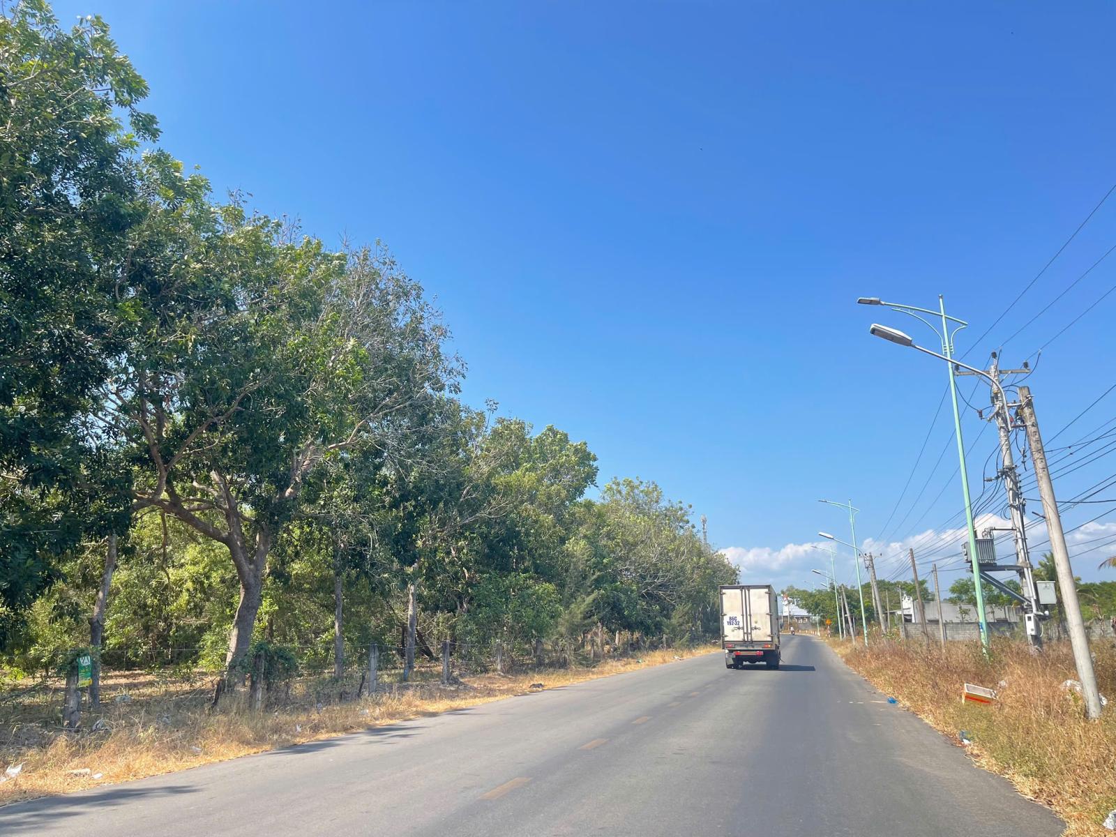 Bán 2246m2 đất thổ cư Lê Minh Công, Tân Phước, LaGi view biển giá đầu tư 15984282