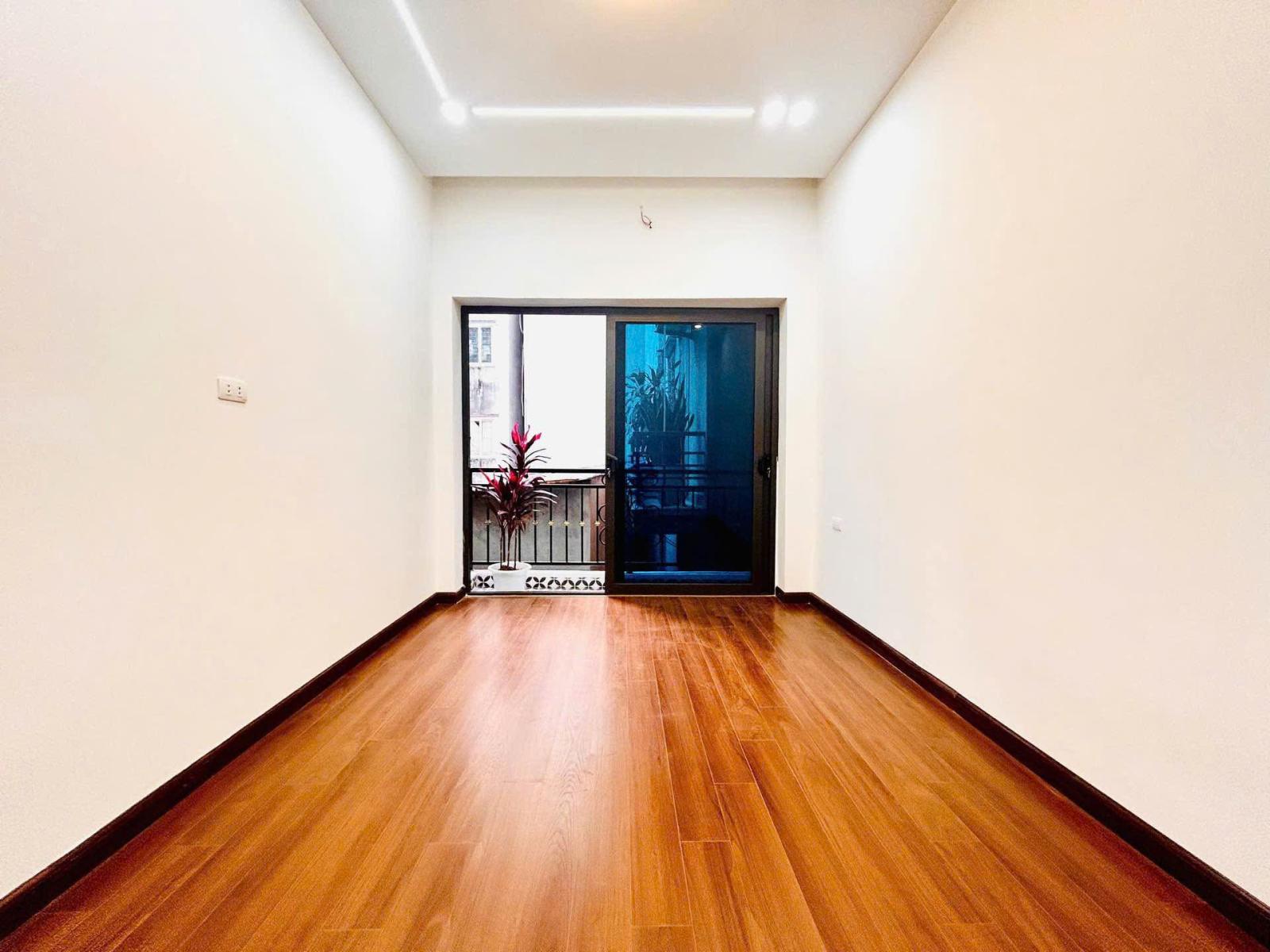 SIÊU PHẨM QUAN NHÂN - NHÀ ĐẸP FULL NỘI THẤT - SỔ NỞ HẬU - SẴN SÀNG Ở NGAY
 15984303