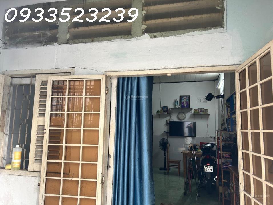 Siêu Phẩm đường Dương Quảng Hàm tích sản, cách Đại Học Văn Lang & đường Rạch Xuyên Tâm 100m 15984302