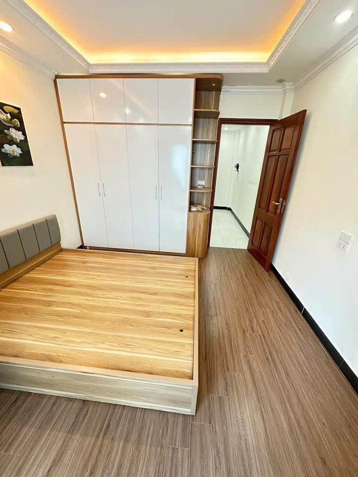 Bán Nhà 5T, 33m2 giá 7,45 tỷ Ngọc Thuỵ, Long Biên (Ô tô cách nhà 25m) 15984308