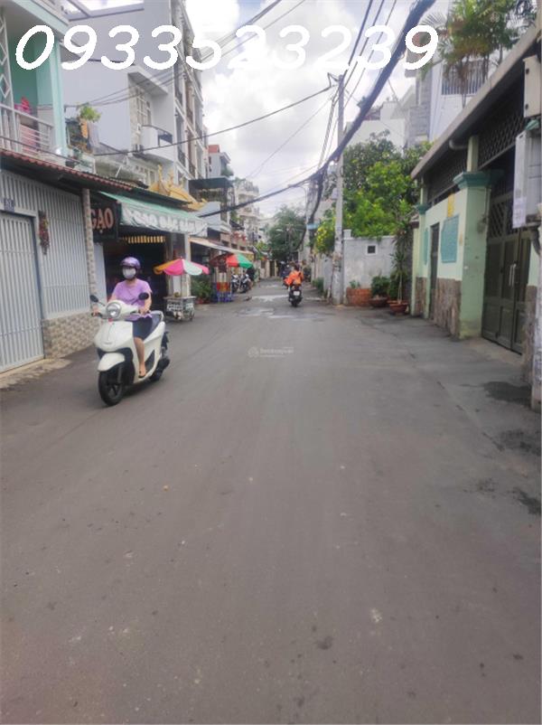 Hot - nhà hẻm nhựa 8m thông Dương Quảng Hàm P6 DT 4x20m 3Lầu ko lộ giới vuông vức - 9 Tỷ 15984304