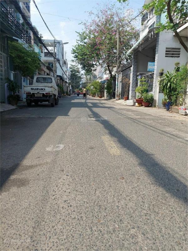 Bán Nhà hẻm thông xe tải Dương Quảng Hàm, P5 đối diện chung cư K26 - DT 4x15m, 1 trệt 3 lầu 8 tỷ 15984305