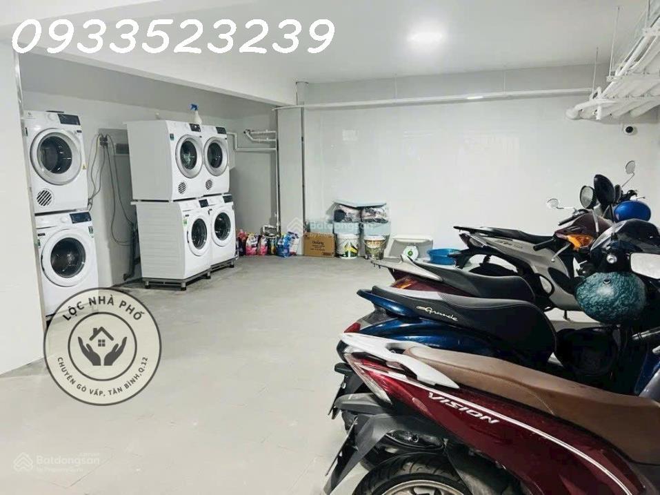 Ngay Dương Quảng Hàm, HẺM XE TẢI THÔNG, 4 tầng, 90m2, ngang hơn 5m, chỉ nhỉnh 100tr/m2 15984311