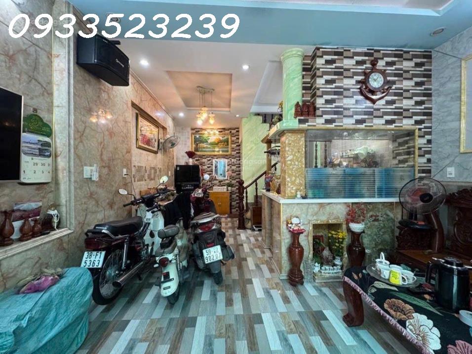 BÁN NHÀ HXH DƯƠNG QUẢNG HÀM P5 GÒ VẤP- GIÁ RẺ ( 121M ) 6M x 20M) GẦN TRUNG TÂM CHỦ CẦN BÁN GẤP 15984324