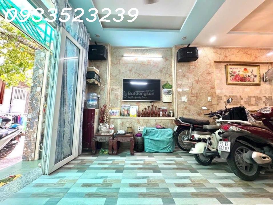 BÁN NHÀ HXH DƯƠNG QUẢNG HÀM P5 GÒ VẤP- GIÁ RẺ ( 121M ) 6M x 20M) GẦN TRUNG TÂM CHỦ CẦN BÁN GẤP 15984324