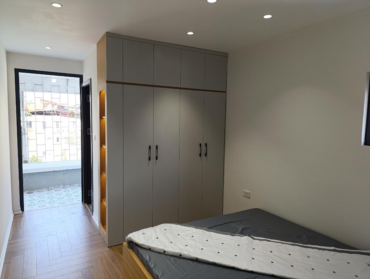 BÁN NHÀ TẬP THỂ HOÀNG HOA THÁM NGÕ THÔNG 90m 4 TẦNG MT3m 5,5 TỶ 20M RA ĐƯỜNG 15984338