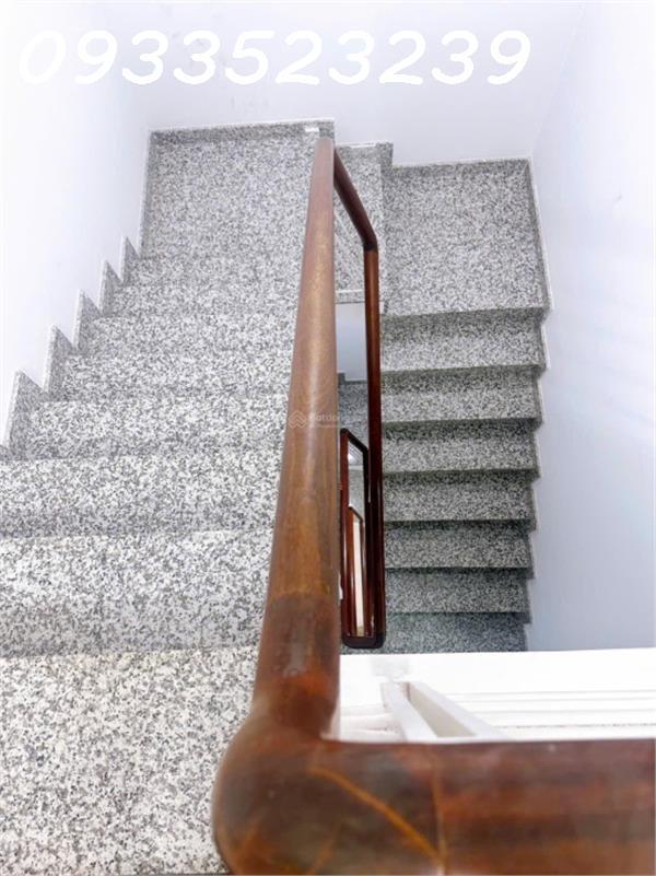 Bán Nhà Dương Quảng Hàm, 72m2, 4 Tầng. Ngay Chung Cư K26 giá 8,5 tỷ 15984342