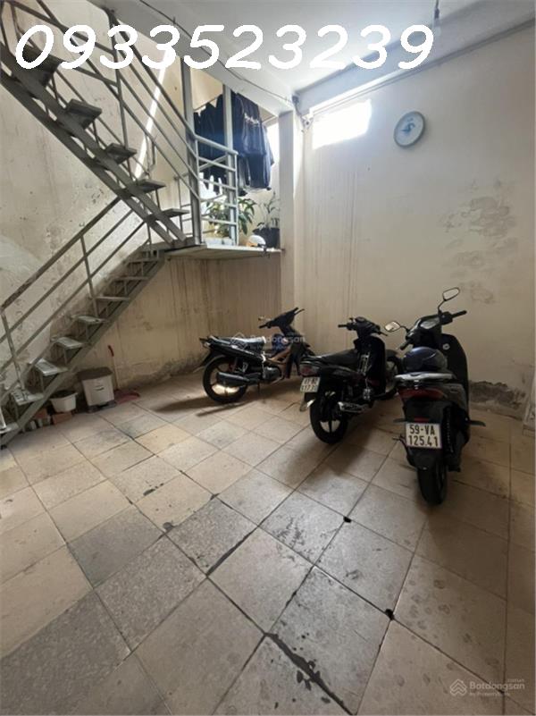 Bán Nhà CHDV HDT khoán 40tr/th Đường Dương Quảng Hàm (6x20m) + 5 tầng + giá 15,7 Tỷ Tl 15984346