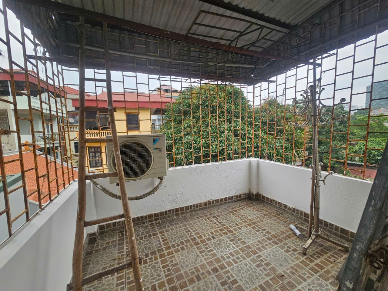 BÁN CĂN NHÀ SIÊU RẺ SO VỚI KHU VỰC TẠI HÀ ĐÔNG 15984354