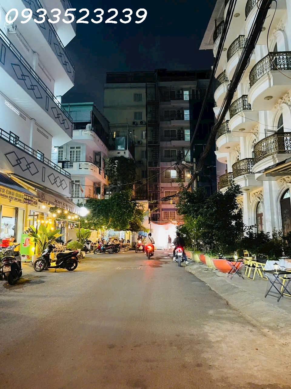 Bán nhà HXH 5m Dương Quảng Hàm, P5, GV. DT: 5x20m CN 100m2 Trệt 2 lầu. Giá: 9.9 tỷ TL 15984367