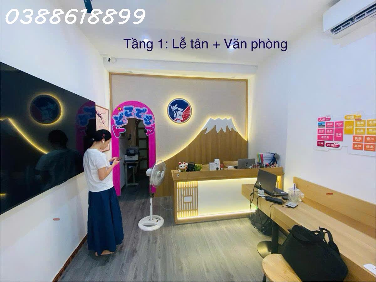 BÁN PHÂN LÔ TRẦN QUỐC HOÀN -  40Mx4T - Ô TÔ VỈA HÈ - KINH DOANH SẦM UẤT- DÒNG TIỀN 21TR/TH 15984429