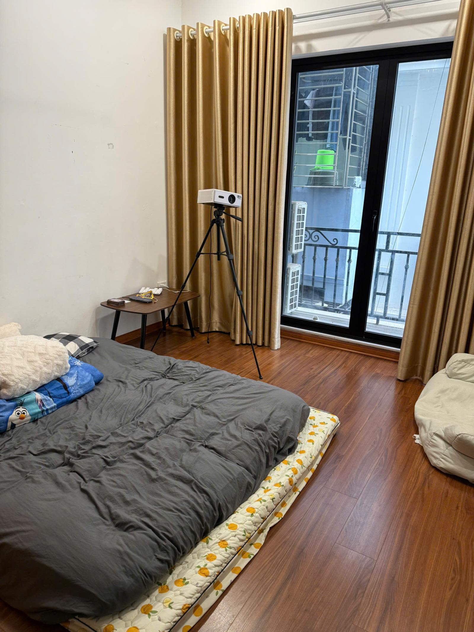 Bán nhà Pháo Đài Láng, gần chợ dân sinh, ngõ to, gần mặt phố. 15984431