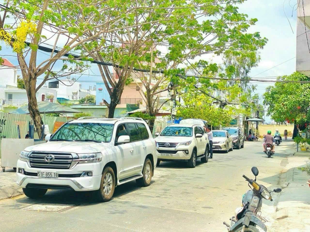 ĐẤT ĐẸP GIÁ TỐT - THUẬN TIỆN XÂY Ở HOẶC ĐẦU TƯ LÂU DÀI - 5,5 TỶ 15984451