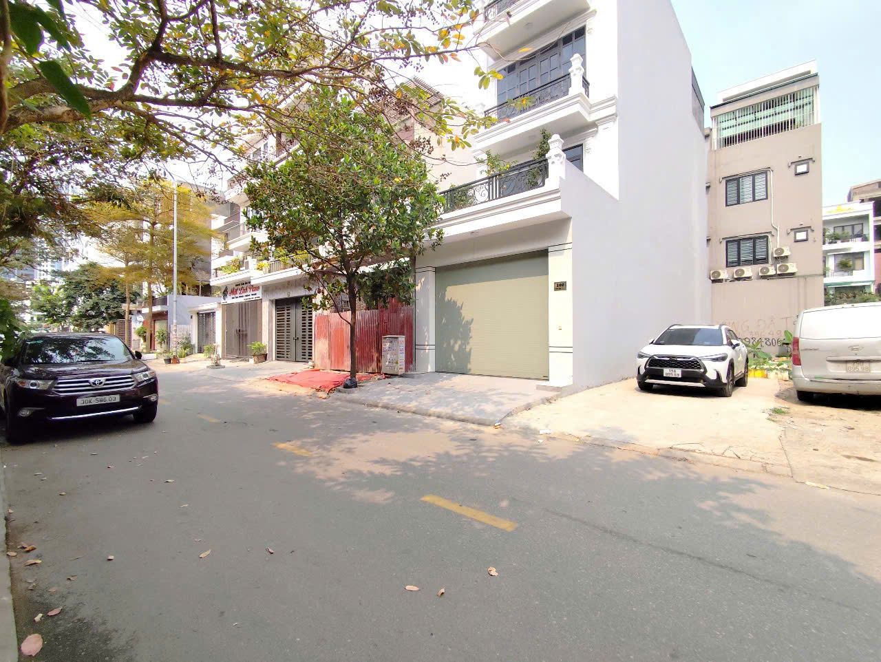 ⛔⛔Bán nhà thô - mặt đường Hoàng Ngọc Phách - Quán Nam -100m 4 tầng 15984463