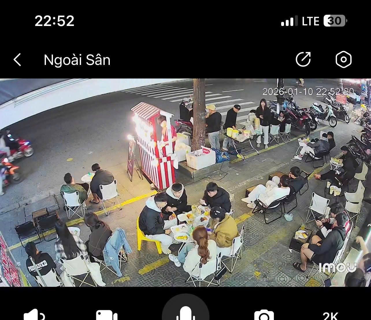 Sang nhượng thương hiệu và quán BURRITO NHÀ H.O 15984487