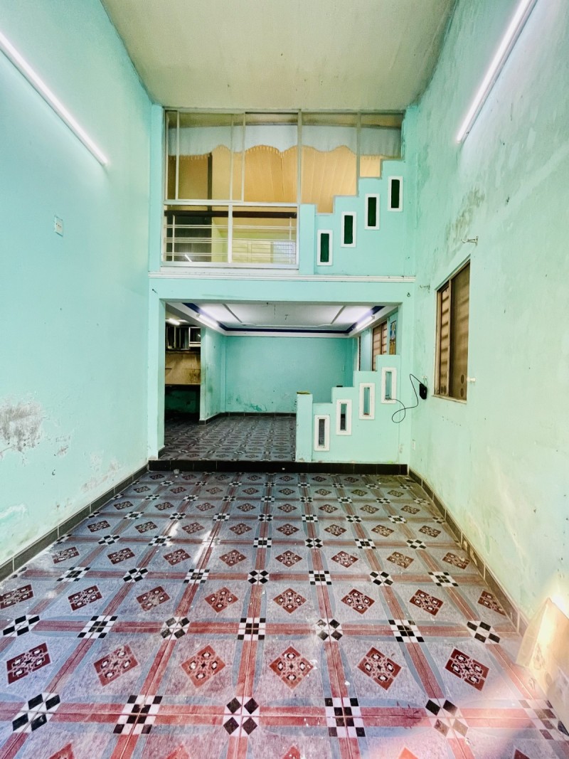 ♪ Lô góc kiệt thẳng thông 50m ra MT Lê Duẩn, 42m2, 2 tầng, 3.6 tỷ 15984494