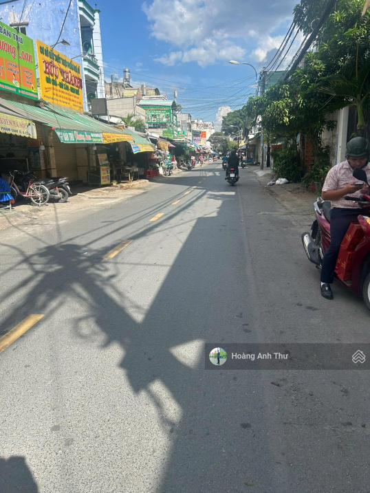 Mặt tiền Hiệp Thành 22 P. Tân Thới Hiệp Dt 10x27 - 268m2 nhà cấp 4 giá 24 tỷ 15984497