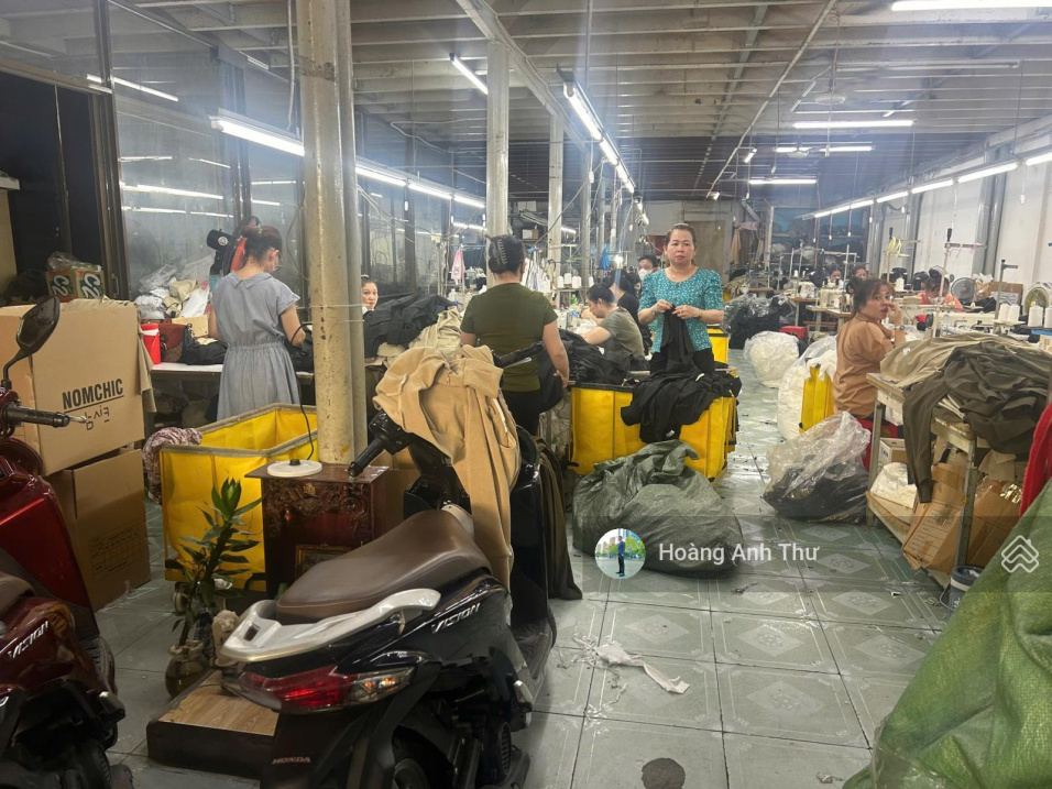 Mặt tiền Hiệp Thành 22 P. Tân Thới Hiệp Dt 10x27 - 268m2 nhà cấp 4 giá 24 tỷ 15984499