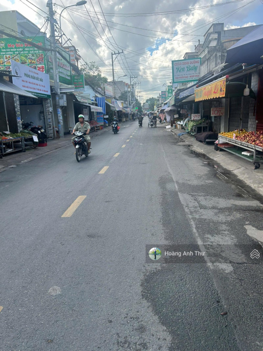 Mặt tiền Hiệp Thành 22 P. Tân Thới Hiệp Dt 10x27 - 268m2 nhà cấp 4 giá 24 tỷ 15984498