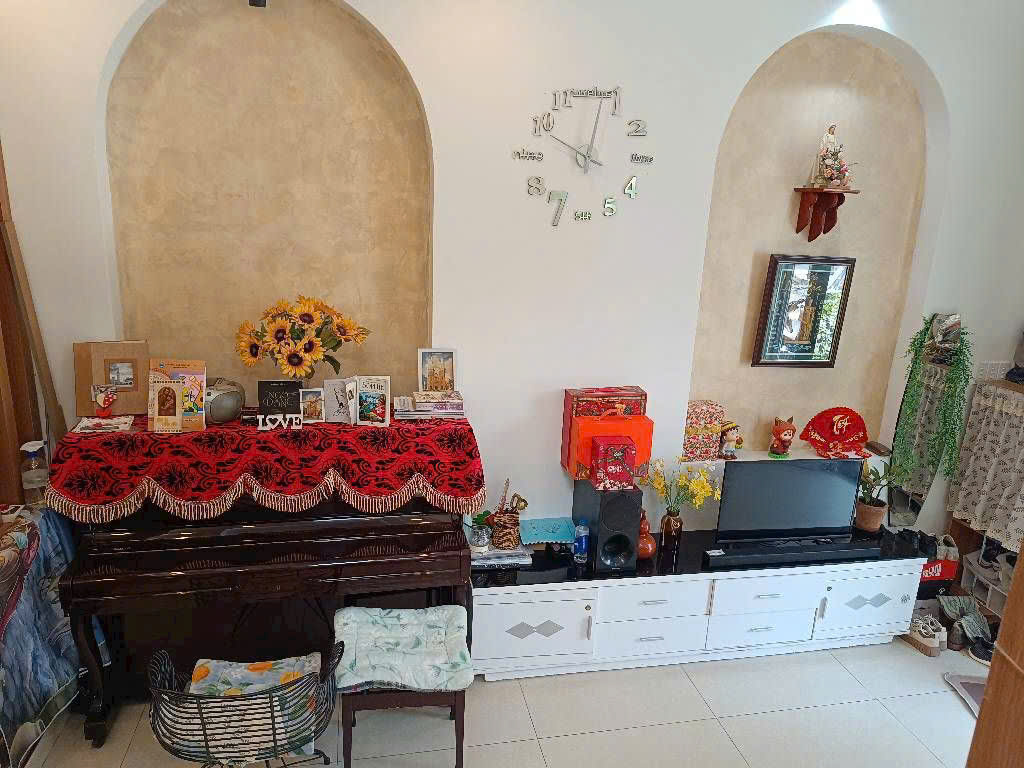 Quận 2-Lô Góc 3 Mặt Thoáng-56M2-Sổ Riêng-4Tầng--Tặng Nội Thất-7,6Tỷ Thương Lượng 15984506