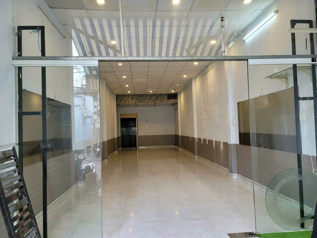 Cho thuê nhà Mặt Tiền CHỢ TÂN HƯƠNG Q.Tân Phú 90m², 16Triệu 15984519