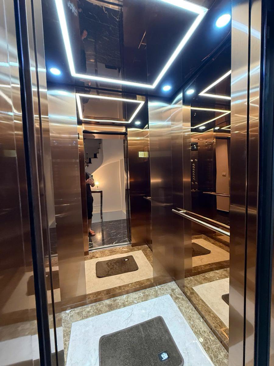 NHÀ ĐẸP FULL NỘI THẤT PHỐ ĐỘI CẤN 55M 7T THANG MÁY NGÕ Ô TÔ – THÔNG TỨ TUNG KINH DOANH ĐỈNH 15984540