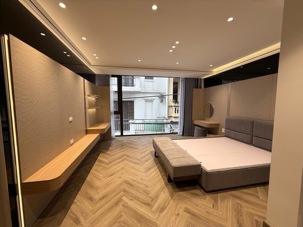 NHÀ ĐẸP FULL NỘI THẤT PHỐ ĐỘI CẤN 55M 7T THANG MÁY NGÕ Ô TÔ – THÔNG TỨ TUNG KINH DOANH ĐỈNH 15984540