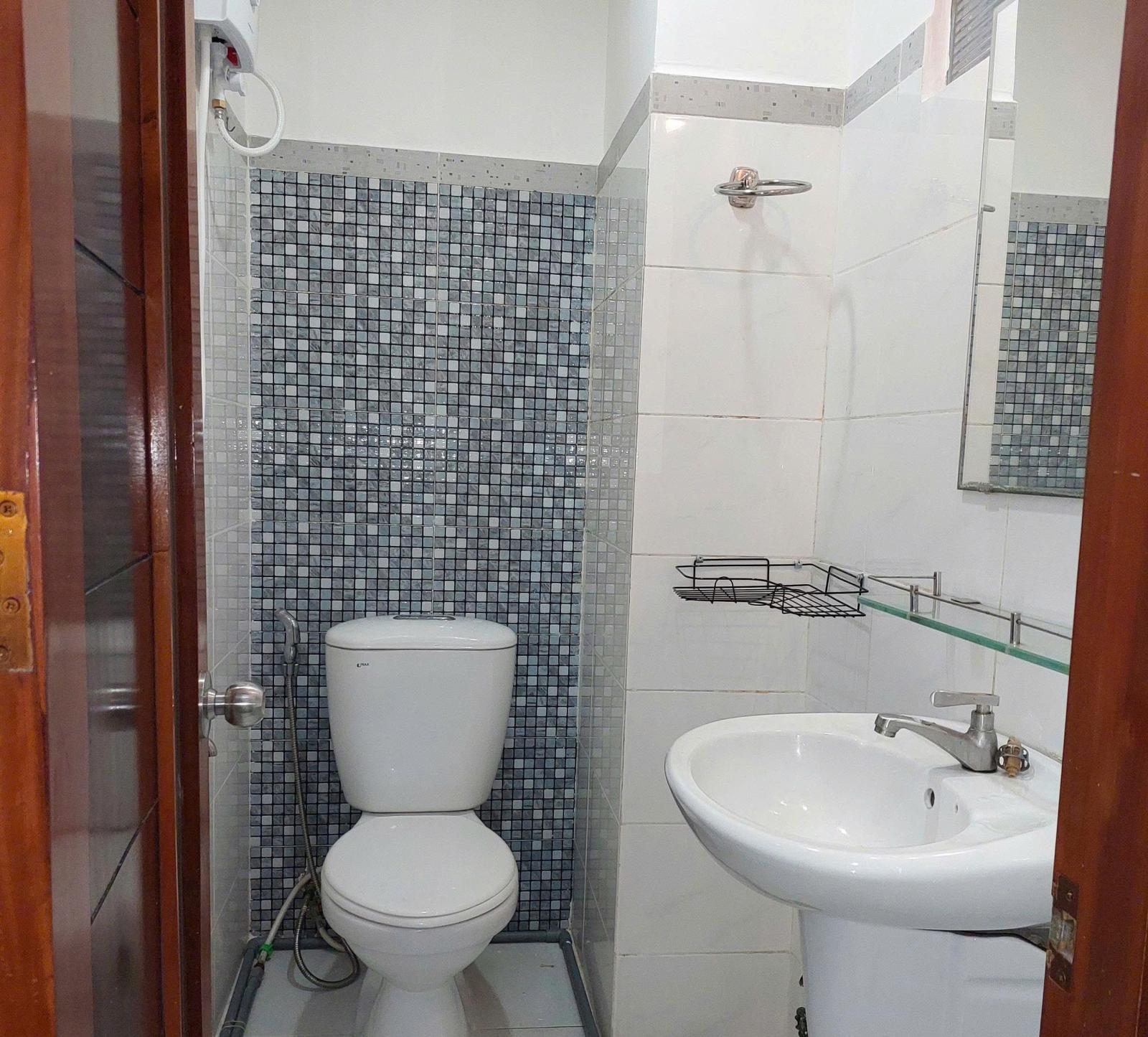 PASS PHÒNG FULL NỘI THẤT – GIÁ TỐT KHU VỰC HỒ VĂN HUÊ 15984571