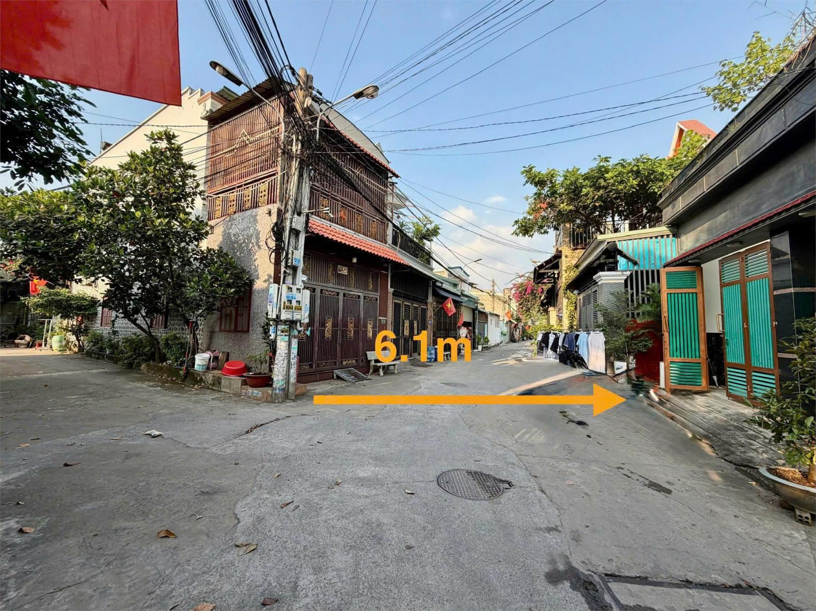 Ngân hàng thanh lý nhà TT Dĩ An siêu đẹp 3 lầu, DT 126.4m2, hẻm 6m, Giá hấp dẫn 4 tỷ 3 15984648