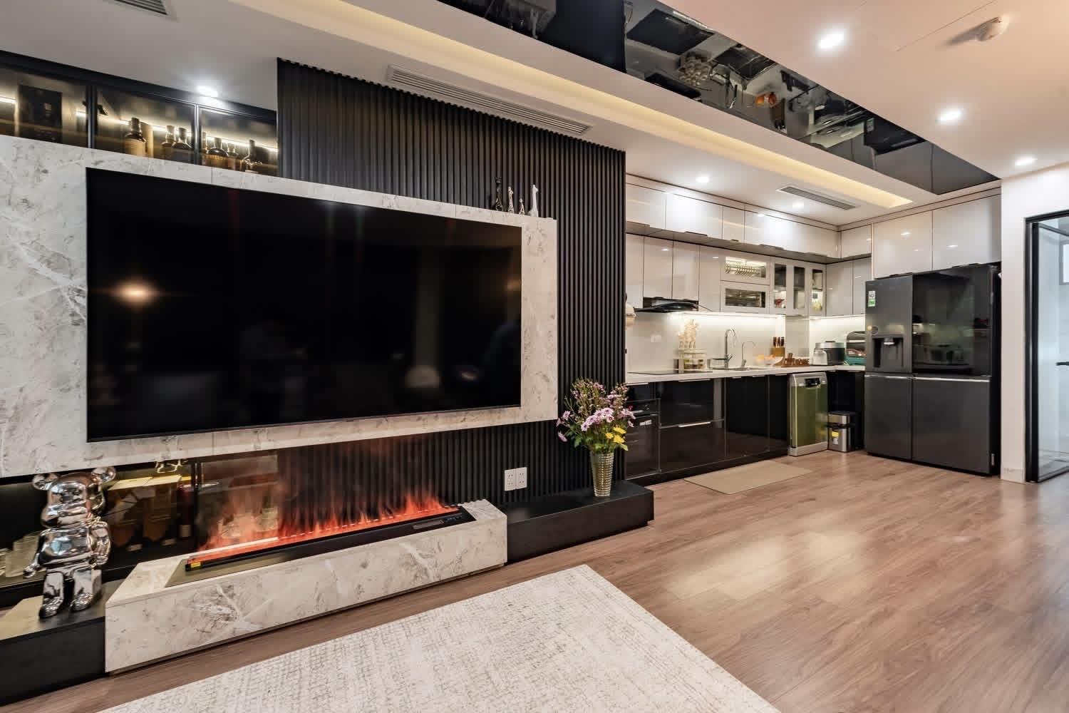 **Bán nhà HXH Trương Hoàng Thanh, khu K300 Tân Bình (8*12) góc 2MT 15984665