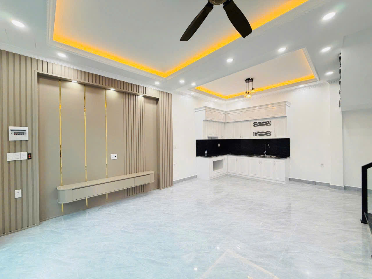 NHANH TAY SỞ HỮU CĂN NHÀ ĐẸP phố Bùi thị tự nhiên
 CÁC BÁC NHÉ 15984667