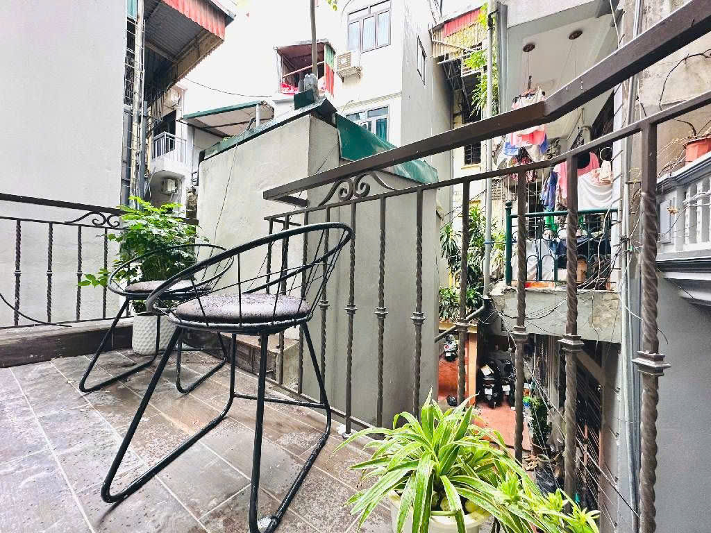 BÁN NHÀ TRẦN KHÁT CHÂN 34M2, 4 TẦNG 7,x tỷ 15984674