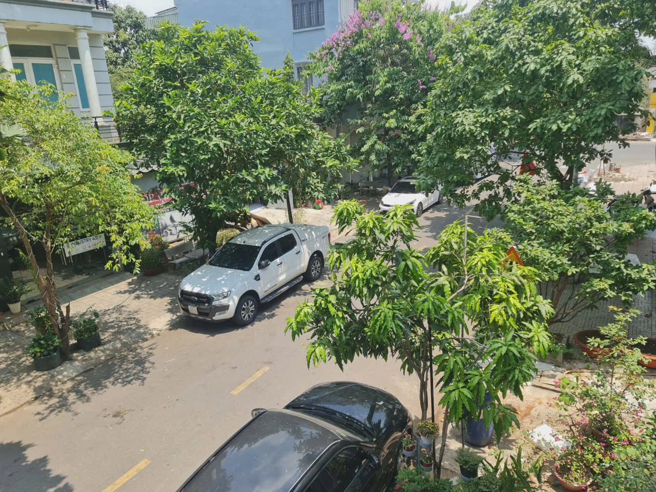 Bán nhà 4 Tấng Khu GS ngay Go Dĩ An,dòng tiền ổn định 240tr/năm 15984703