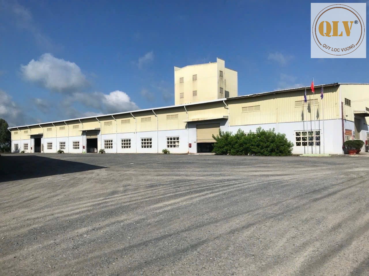 BÁN NHÀ MÁY SẢN XUẤT THỨC ĂN GIA SÚC, GIA CẦM, THỦY SẢN - TN – 11,65HA
 15984729