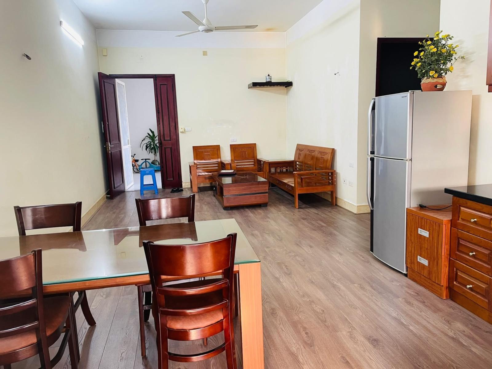 Cho thuê căn hộ chung cư tại Khu Đô thị Việt Hưng (quận Long Biên cũ) 15984819