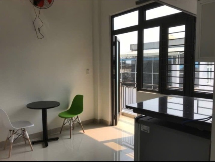 ♣ Tòa Căn Hộ gần đường, đi bộ ra công Viên APEC Bạch Đằng, 84m2, 3 tầng, 10 phòng, 6.x tỷ 15984821