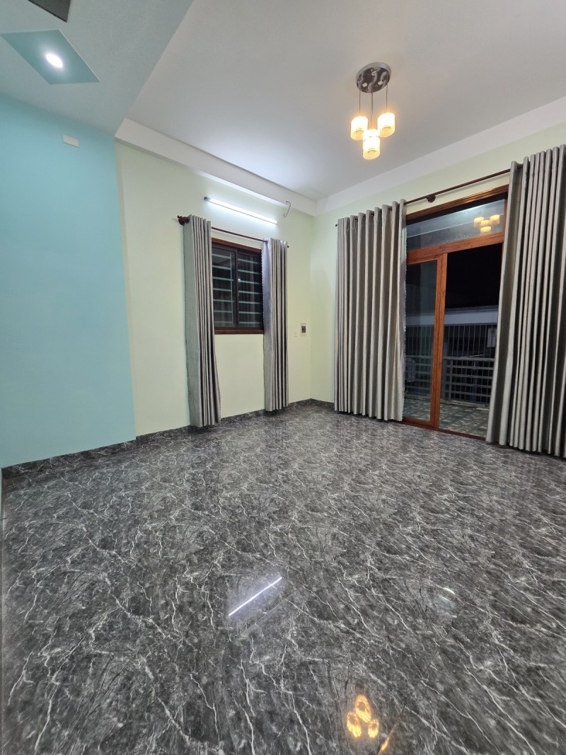 ♥ Kiệt 3m Thẳng thông ra MT Lê Độ, gần AeonMall, Công Viên, 100m2, 3 tầng, 5.x tỷ 15984884