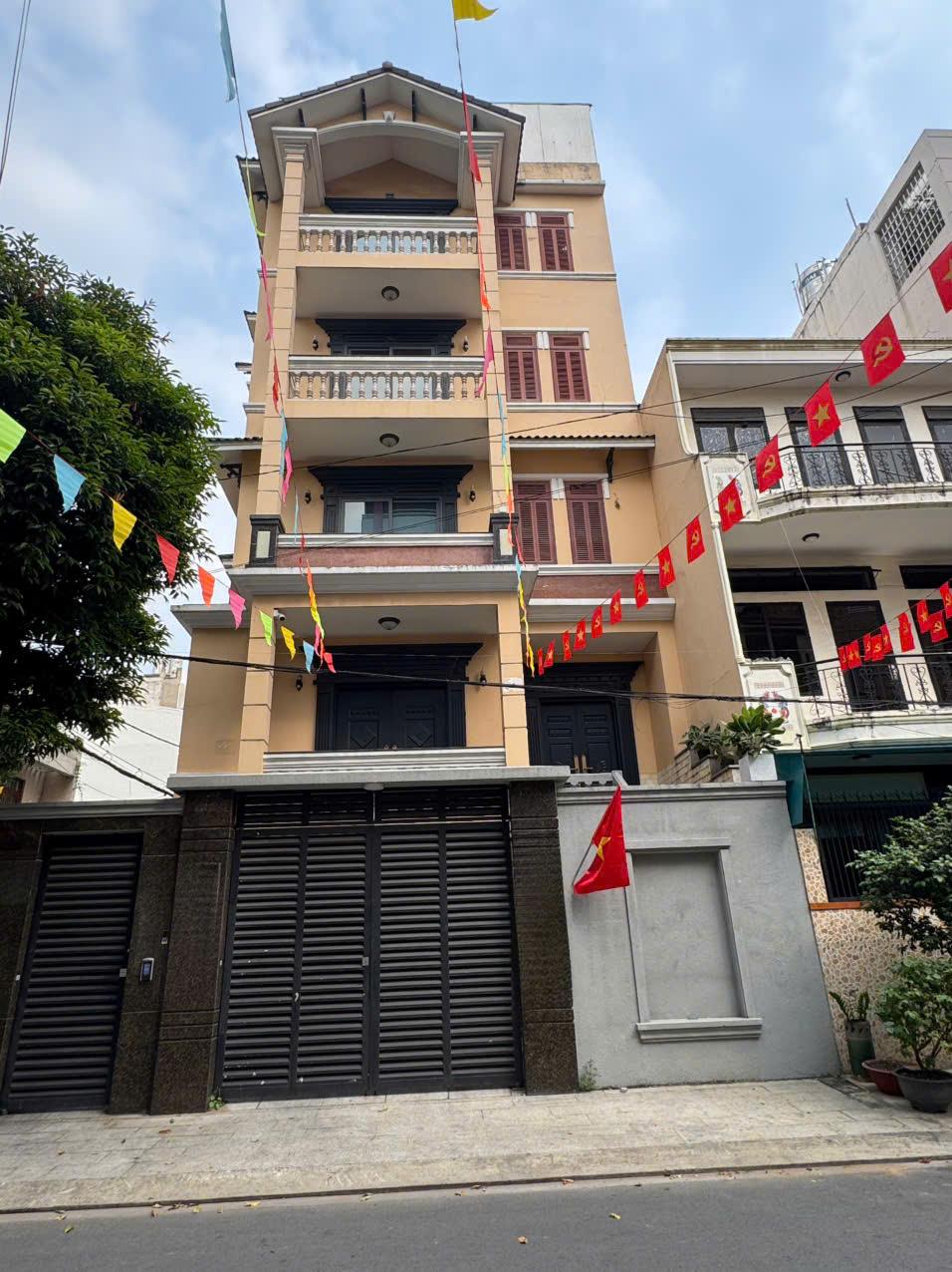 **Bán nhà MT Lê Văn Sỹ ** phường 2 Tân Bình (3,5*11m) - hơn 8 tỷ 15984892